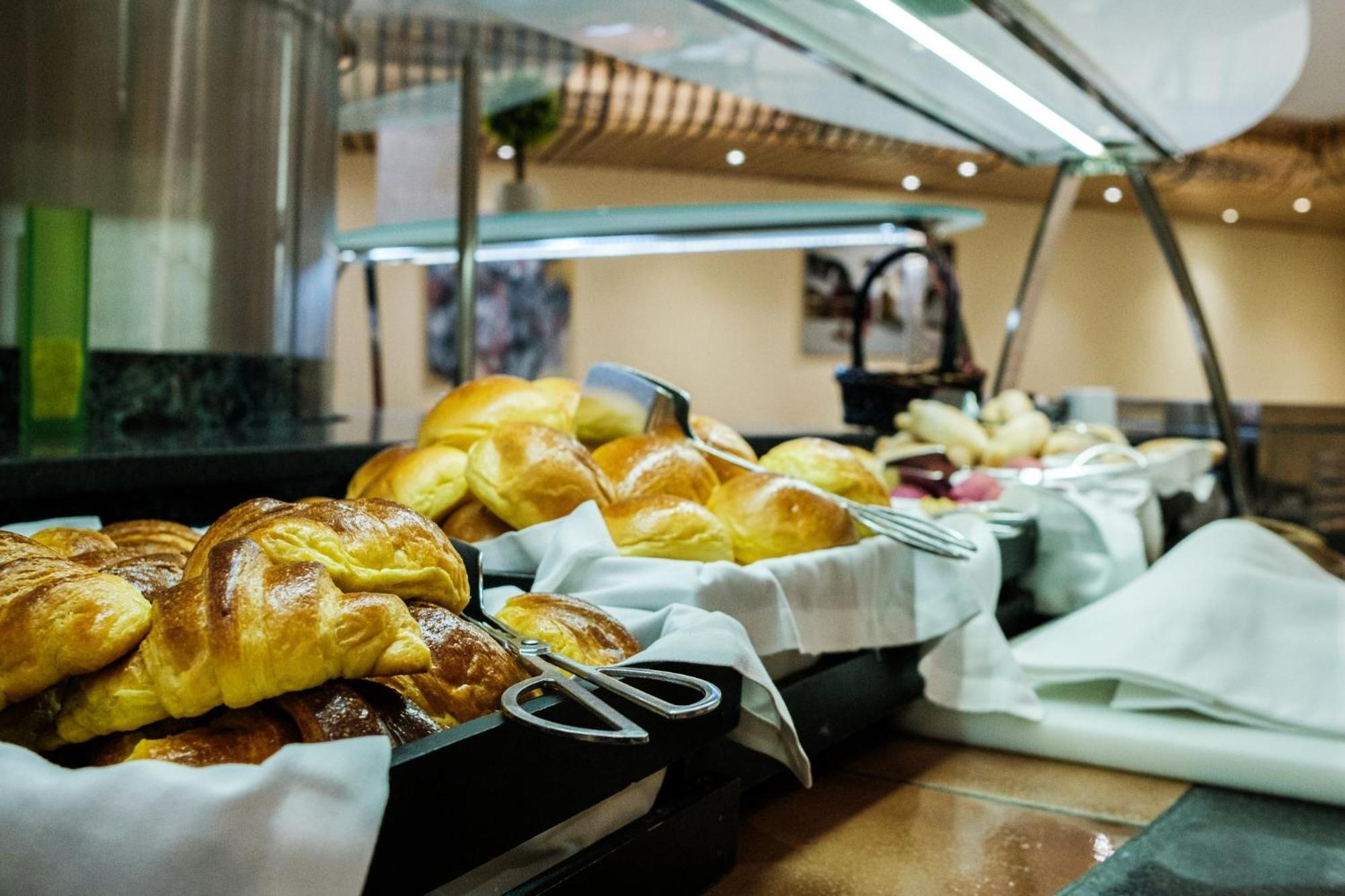 Lisbon-continental By Ihg Lisboa
