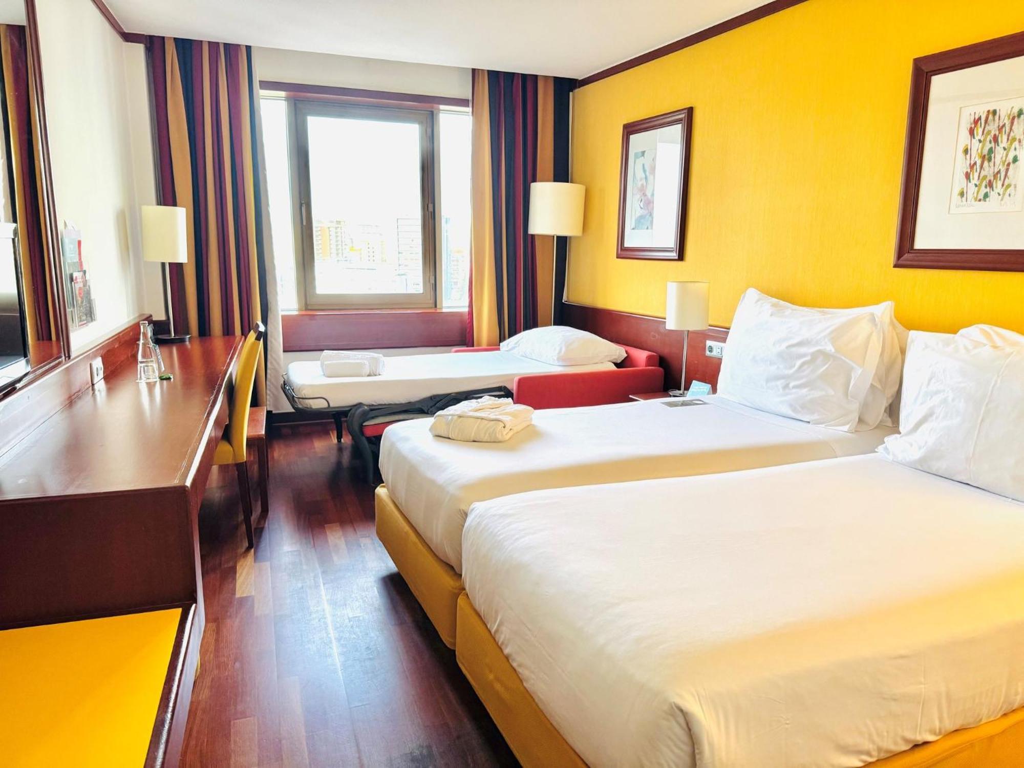 Lisbon-continental By Ihg Lisbon